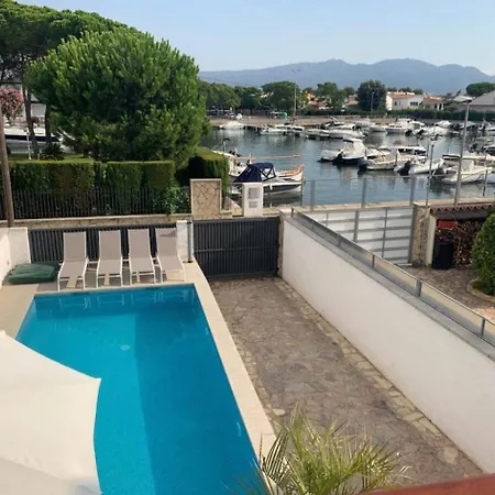 Welcs 021 Emp Caza Con Piscina Privada Βίλα Empuriabrava